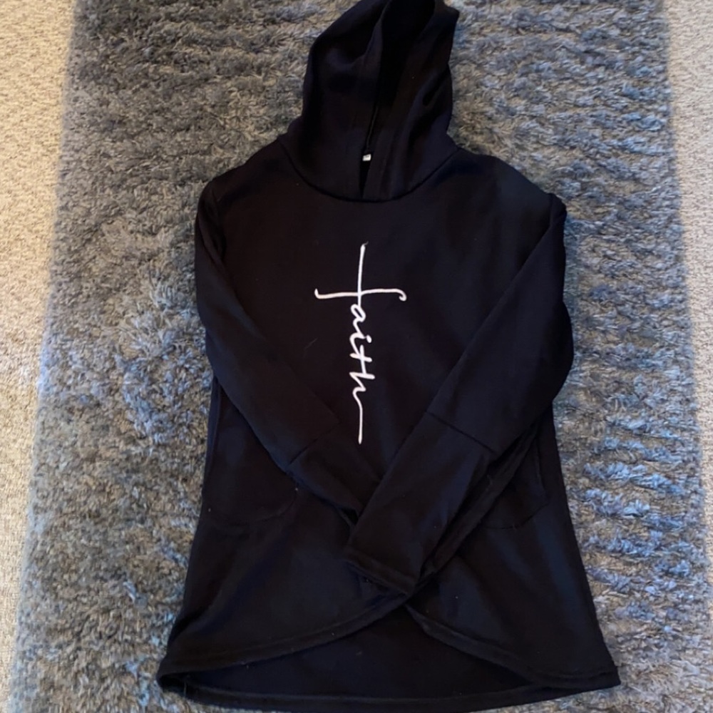 Black Sweatshirt